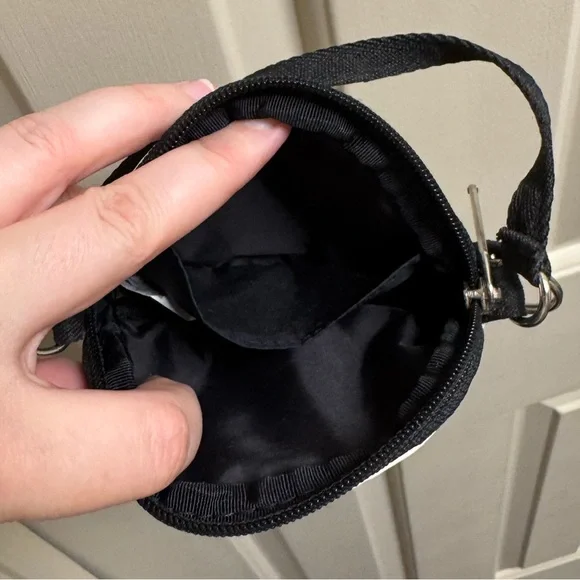 LeSportsac Round Wristlet Pouch in Cream with Multicolor Bunny Picnic Print - Picture 5 of 10